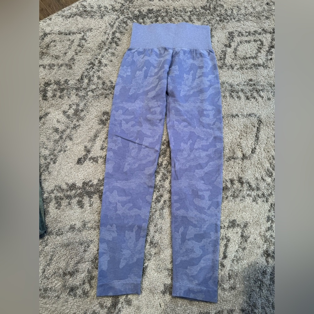 NVGTN camo leggings